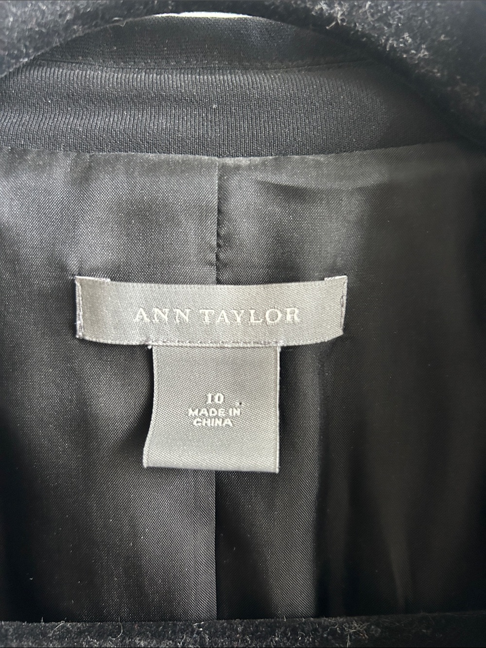 Women's Black Tailored Blazer - Ann Taylor - Picture 2 of 4